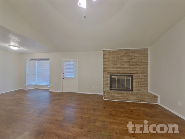 717 Marlow Pl in Arlington, TX - Building Photo - Building Photo