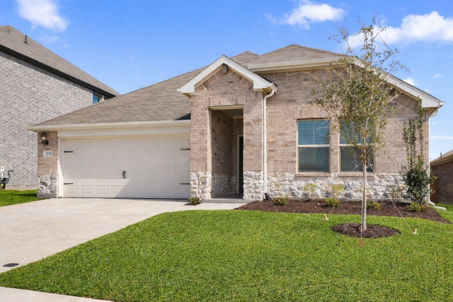 2229 Mustang Way in Seagoville, TX - Foto de edificio - Building Photo