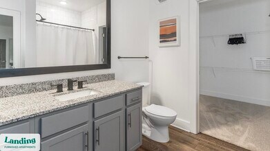 1900 Olevia St, Unit 230 in Jacksonville, FL - Building Photo - Building Photo