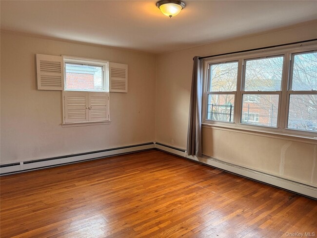 76-27 170th St in Queens, NY - Building Photo - Building Photo