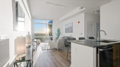 8520 VA-7 in Tysons, VA - Building Photo - Building Photo