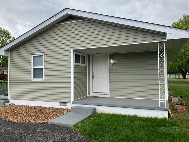 15 Bluff Ct