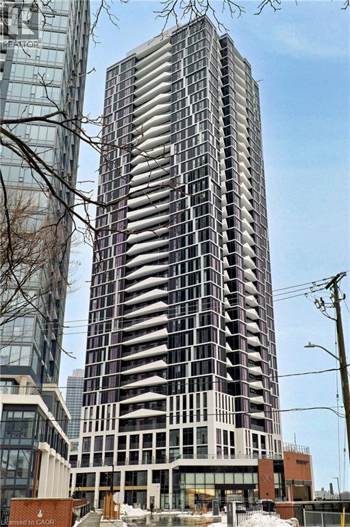 property at 25 Wellington St S