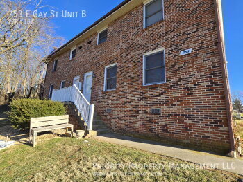 753 E Gay St in Harrisonburg, VA - Building Photo