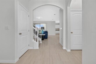 11145 Sound Shr Dr in Winter Garden, FL - Building Photo - Building Photo