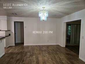 10101 Allenby Ct in Orlando, FL - Building Photo - Building Photo