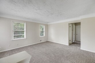 16895 Lenore Ave in Detroit, MI - Building Photo - Building Photo