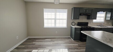 1005 Lamar Ct in Hinesville, GA - Building Photo - Building Photo