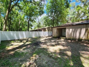 2018 SW 70th Terrace in Gainesville, FL - Building Photo - Building Photo