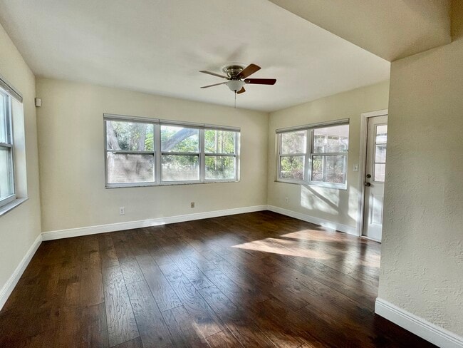 property at 1732 Bellemeade Dr