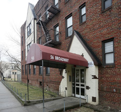 56 Broadway in Freeport, NY - Building Photo - Building Photo