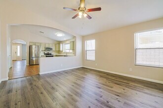 12536 W Reade Ave in Litchfield Park, AZ - Building Photo - Building Photo