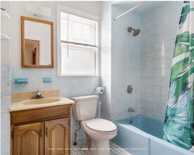 12 Upland Rd in Somerville, MA - Building Photo - Building Photo