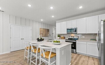 14600 Macadamia Ln in Jacksonville, FL - Building Photo - Building Photo