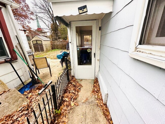 234 Franklin St in Bristol, PA - Building Photo - Building Photo