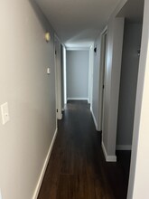 8335 Fairmount Dr, Unit 11-204 in Denver, CO - Foto de edificio - Building Photo