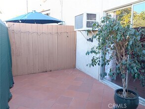 14730 Normandie Ave-Unit -4 in Gardena, CA - Building Photo - Building Photo