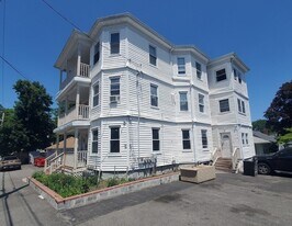 14 Blaine St, Unit 1 in Brockton, MA - Building Photo