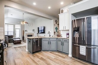 1924 Highland Oaks Dr in Wylie, TX - Building Photo - Building Photo