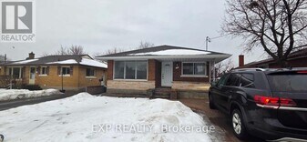 46 Munroe St in Kitchener, ON - Building Photo