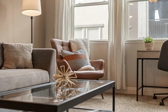 11380 S Virginia St in Reno, NV - Building Photo - Building Photo