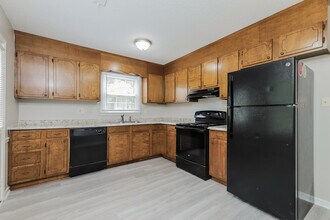 2861 Spangenberg Rd in Winston-Salem, NC - Building Photo - Building Photo