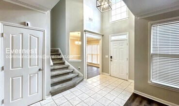 3106 Sherwood Oaks Ln in Decatur, GA - Building Photo - Building Photo