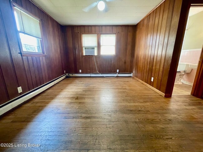 2032 Culbertson Ave in New Albany, IN - Building Photo - Building Photo