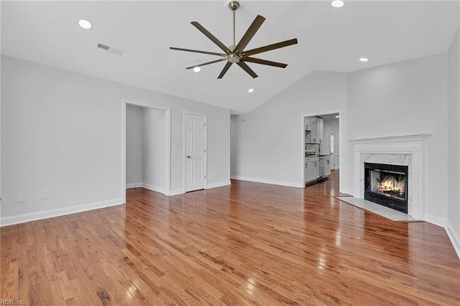 5556 Connie Ln in Virginia Beach, VA - Building Photo - Building Photo