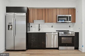 808 N 3rd St in Philadelphia, PA - Building Photo - Building Photo