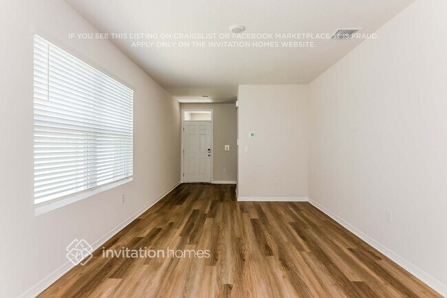 8037 Majestic Palms Ct in Venice, FL - Building Photo - Building Photo
