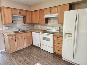 3271 S Alabama Ave, Unit A in Homosassa, FL - Foto de edificio - Building Photo