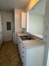 2037 Smallbrooke Ct in Virginia Beach, VA - Building Photo - Building Photo