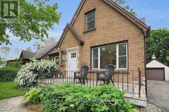 property at 36 Bond St