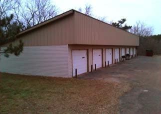 Town Edge Apartments in Menomonie, WI - Foto de edificio - Building Photo