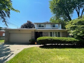 18131 Ramsgate Dr in Lathrup Village, MI - Building Photo