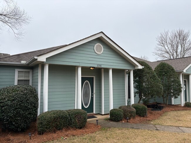 property at 1086 Cornell Pl