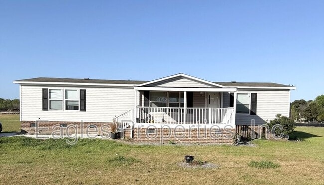 property at 863 Pecan Rd