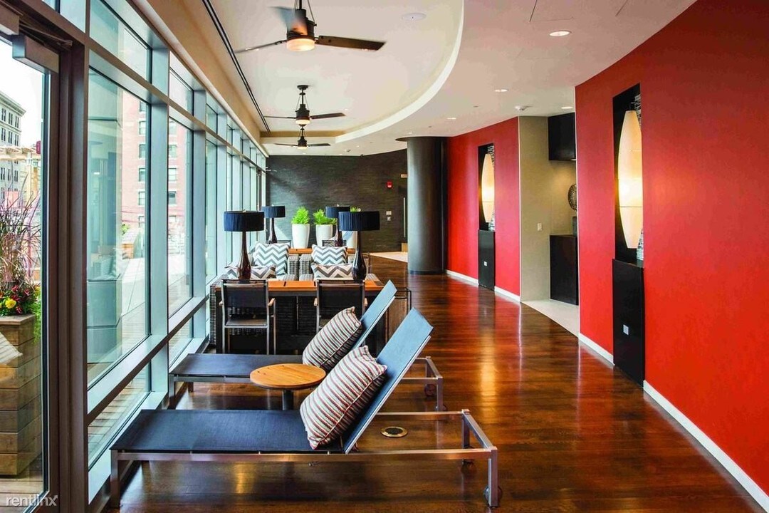 56 Beach St in Boston, MA - Foto de edificio