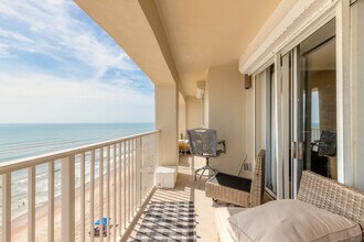 89 S Atlantic Ave, Unit 1201 in Ormond Beach, FL - Foto de edificio - Building Photo
