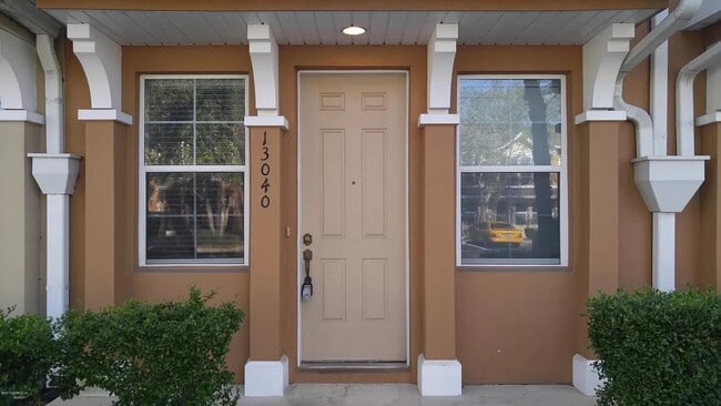 13040 Shallowater Rd in Jacksonville, FL - Foto de edificio - Building Photo