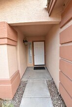 2213 S Tucana Ln in Gilbert, AZ - Building Photo - Building Photo