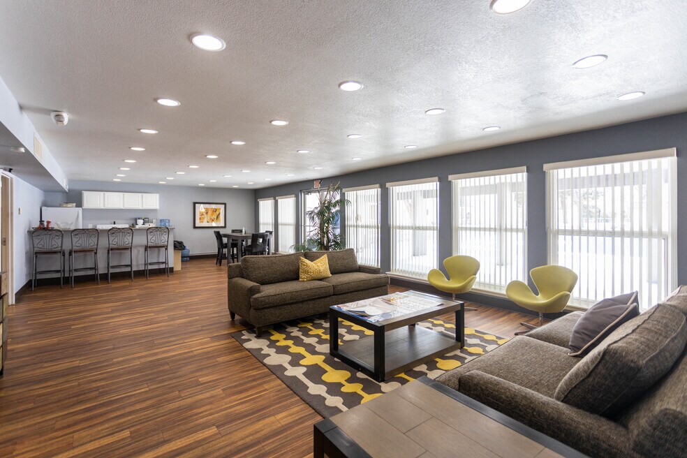 The Arbors Apartments and Nearby Albuquerque Apartments For Rent