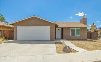 44755 Jefferson Ct in Lancaster, CA - Building Photo