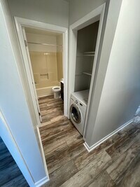 35 Charles St, Unit A photo'