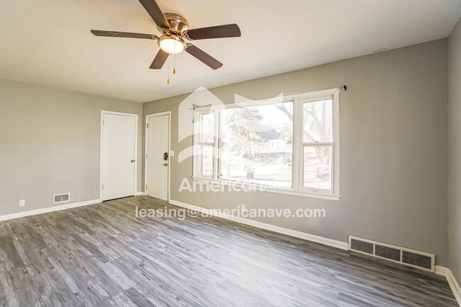 5707 N 35th St in Omaha, NE - Foto de edificio - Building Photo