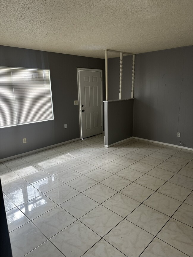 4020 Pinckney Dr in Orlando, FL - Building Photo - Building Photo