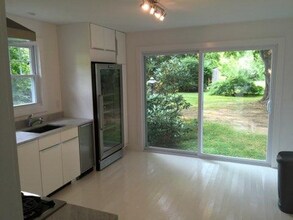 69 Garnet Park Rd in Madison, CT - Building Photo - Building Photo