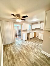 4620 NE Lombard St in Portland, OR - Building Photo - Building Photo