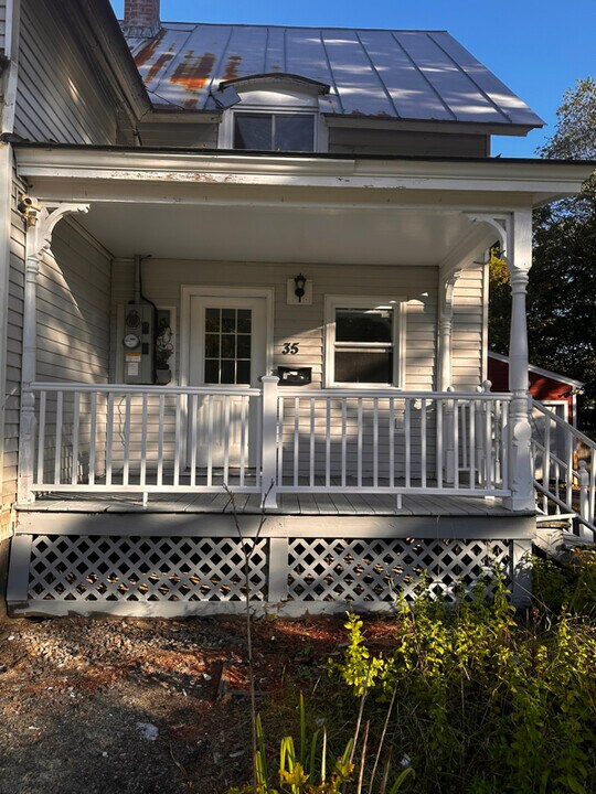 35 Forest St in Randolph, VT - Building Photo
